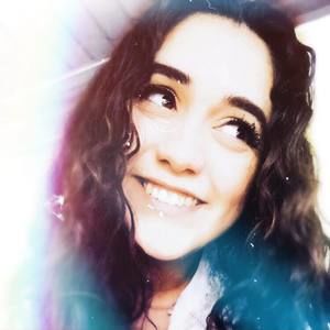 Meet your Posher, Gabrielle